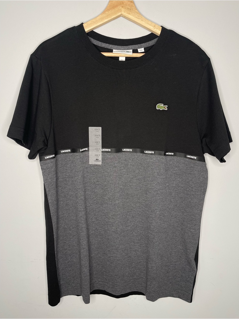 Lacoste SPORT Lightweight Bicolor Tape T-Shirt (Large) NWT